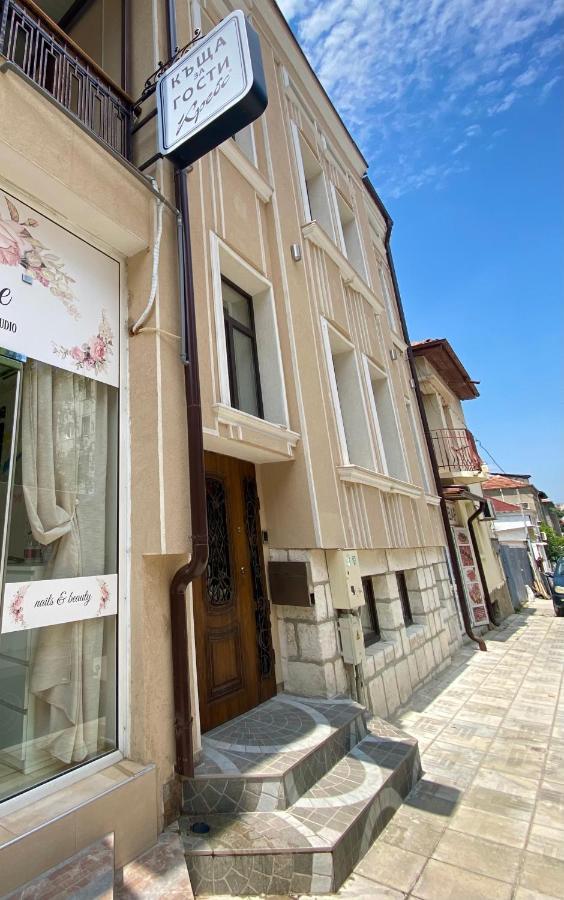 Къща За Гости Кребс Guesthousekrebs Shumen Exterior photo